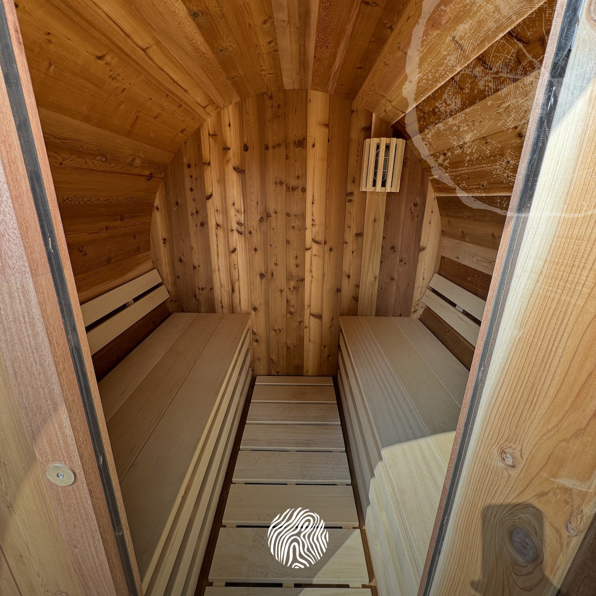 Luxury barrel sauna from Red Knotty Cedar 240 cm